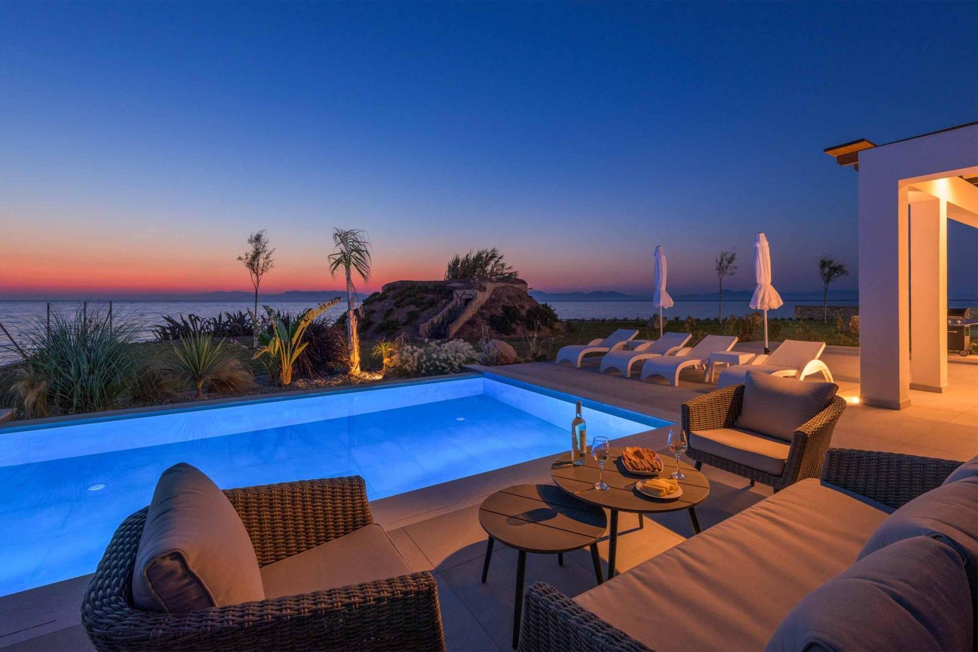 Villa Panaxia Keema Theológos